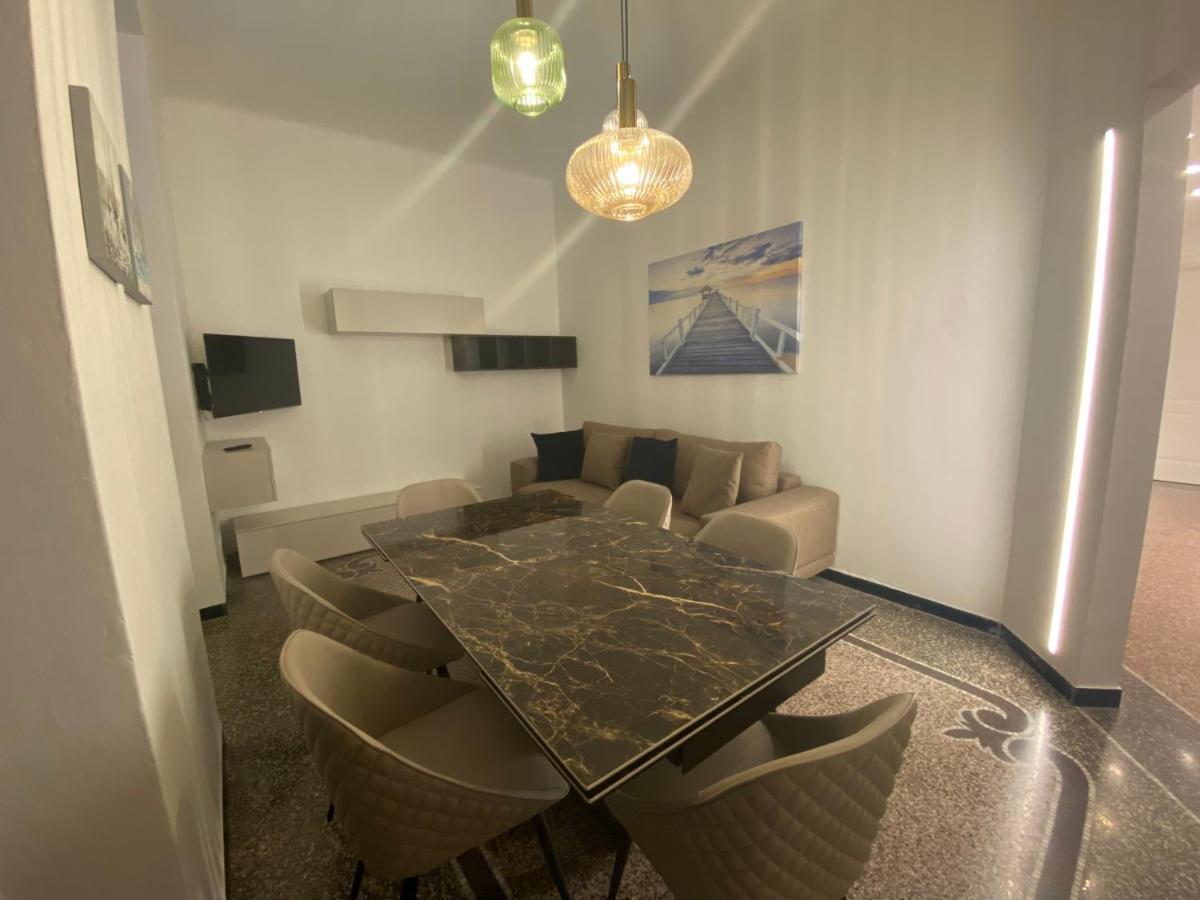 Casa Genovese, Splendido Appartamento In Centro A Rapallo Buitenkant foto
