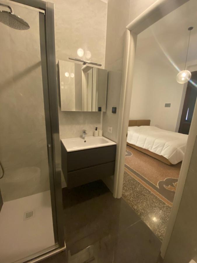 Casa Genovese, Splendido Appartamento In Centro A Rapallo Buitenkant foto